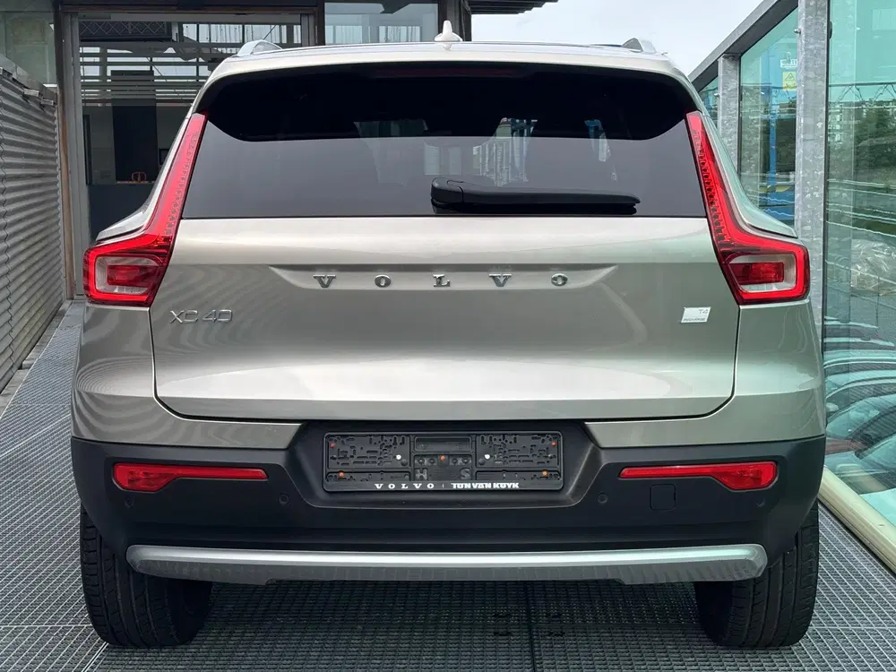Volvo XC40 1.5 T4 Plug-in hybrid Ultimate Bright uit 2022, foto 7