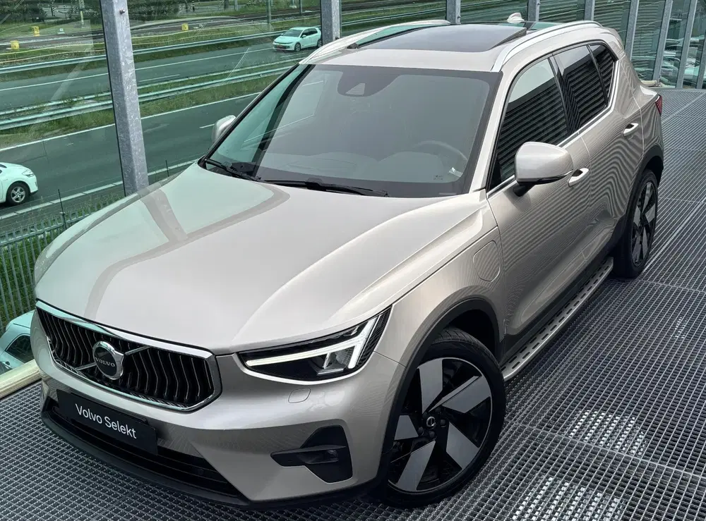 Volvo XC40 1.5 T4 Plug-in hybrid Ultimate Bright uit 2022, foto 8