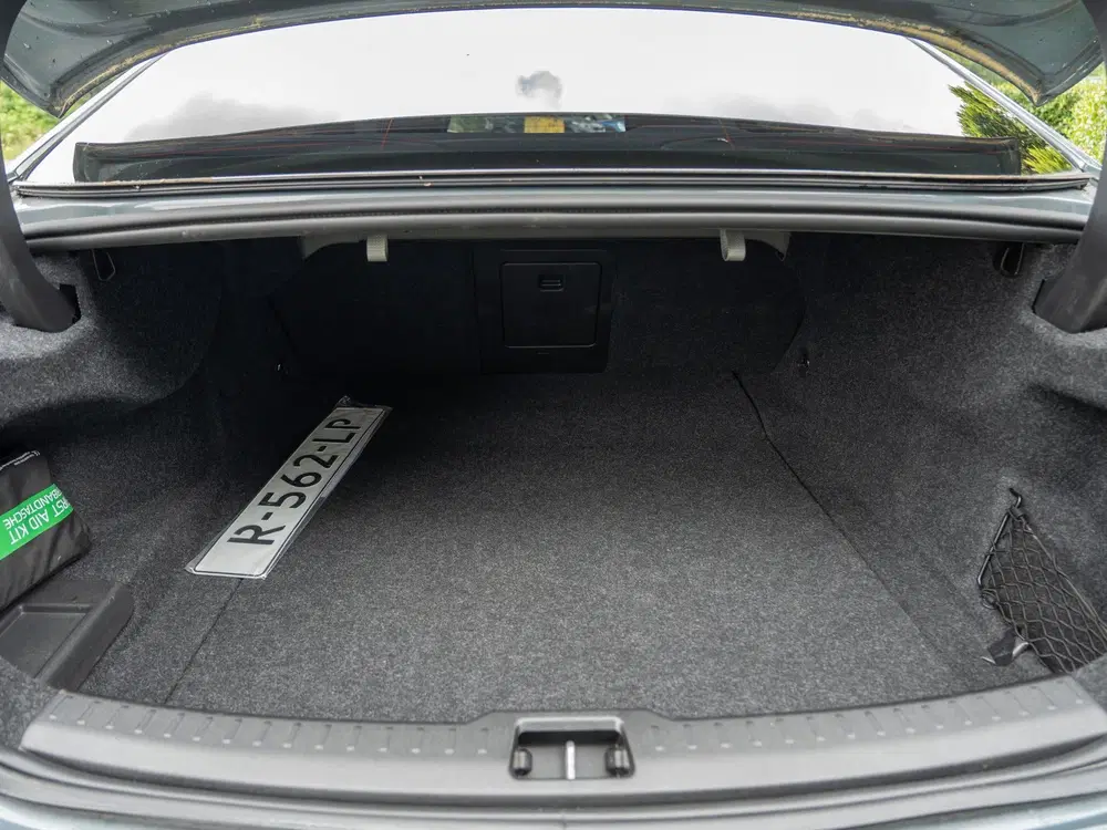 Volvo S60 2.0 Recharge T6 AWD Core uit 2022, foto 10