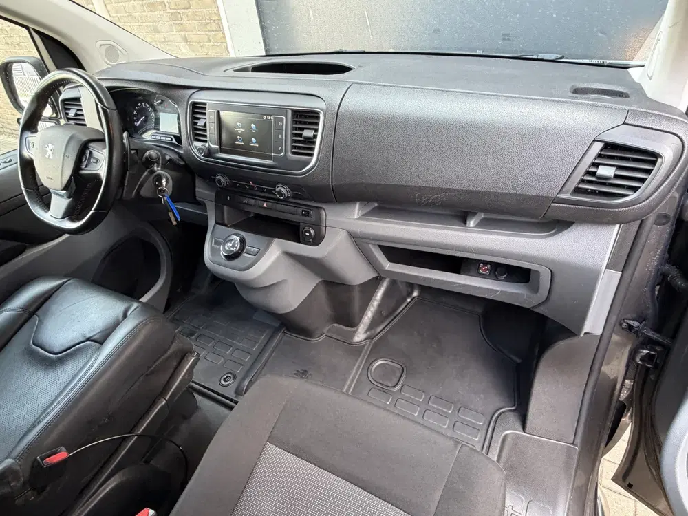 Peugeot Expert 2.0 BlueHDI 145 PK Euro 6 Achteruitrijcame uit 2022, foto 5