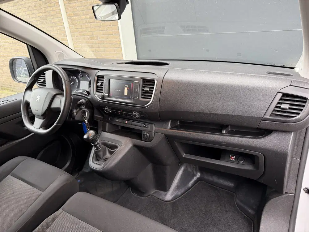 Peugeot Expert 2.0 BlueHDI 145 PK Euro 6 S&S L2 Navigatie uit 2023, foto 6