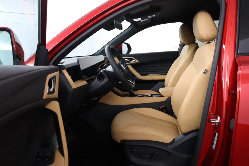 MG HS 1.5 PHEV Aut. Luxury 100 KM electrisch rij uit 2026, foto 13