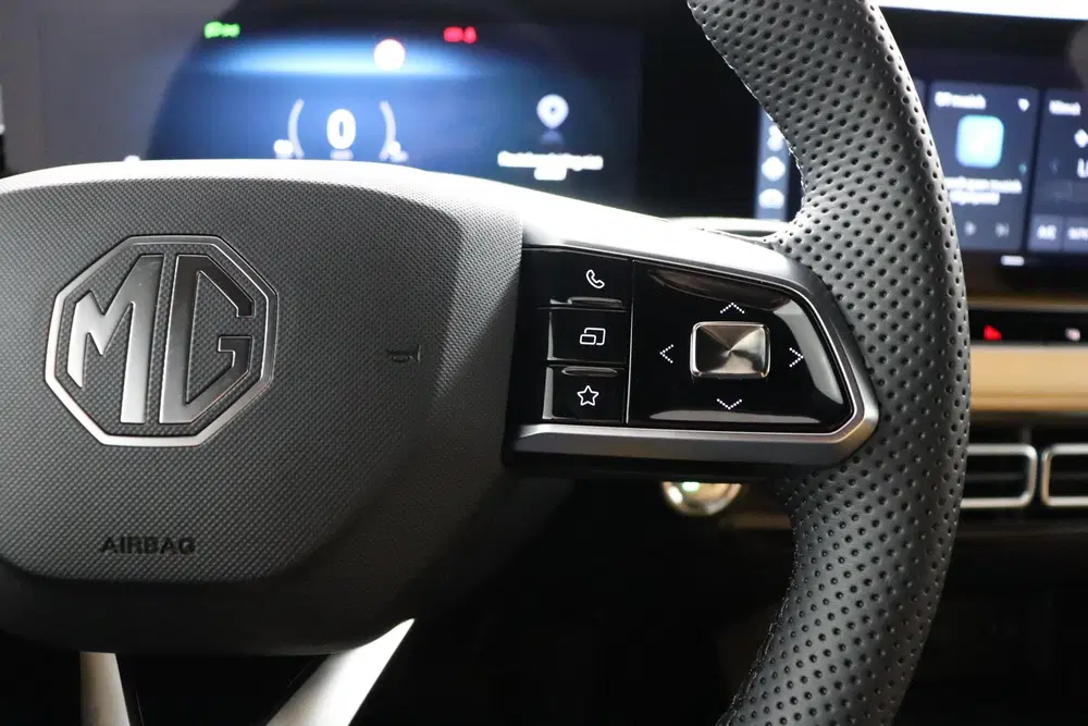 MG HS 1.5 PHEV Aut. Luxury 100 KM electrisch rij uit 2026, foto 16