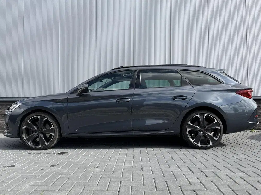 SEAT Leon 1.4 TSI eHybrid PHEV VZ Performance uit 2021, foto 3