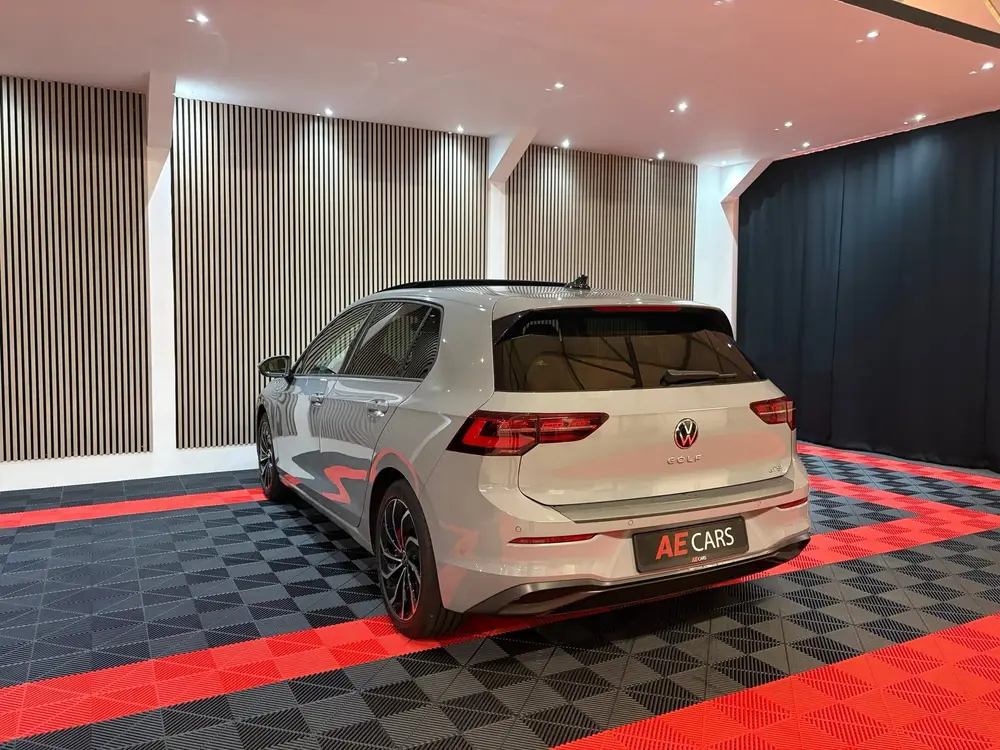 Volkswagen Golf 1.5 eTSI Style DSG Automaat Pano Memory-Mass uit 2021, foto 17