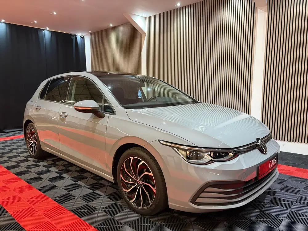 Volkswagen Golf 1.5 eTSI Style DSG Automaat Pano Memory-Mass uit 2021, foto 3