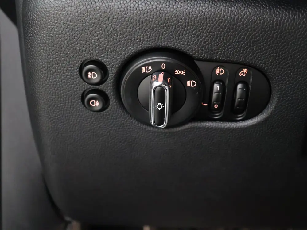 Mini 3-Deurs 1.5 One First Salt [APPLE CARPLAY, CRUISE CONTR uit 2019, foto 11