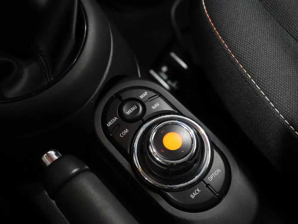 Mini 3-Deurs 1.5 One First Salt [APPLE CARPLAY, CRUISE CONTR uit 2019, foto 18
