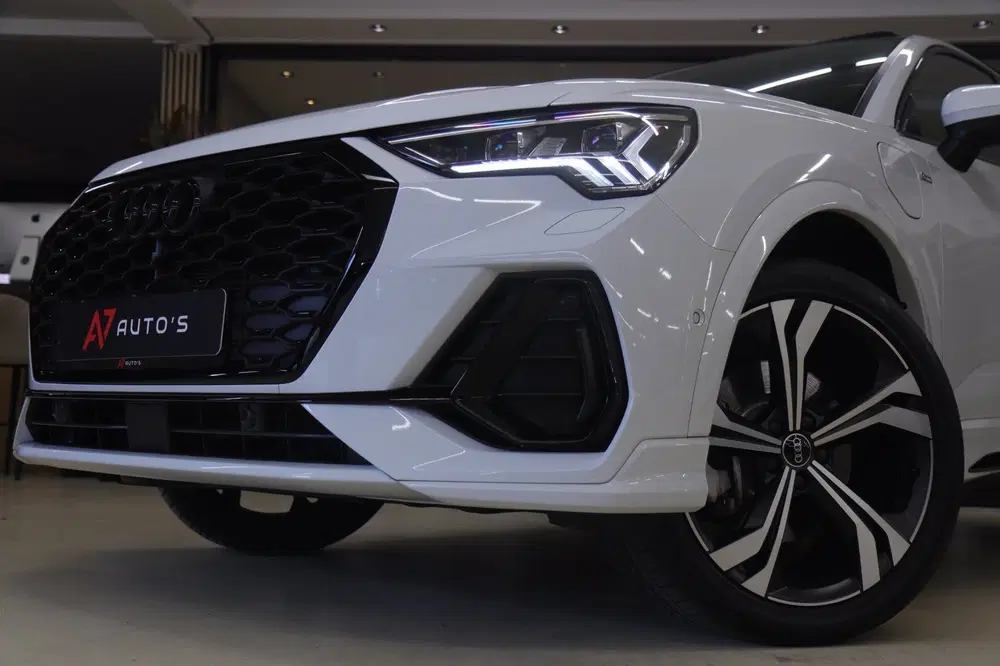 Audi Q3 45 TFSI e S Edition 3X S-Line uit 2022, foto 10