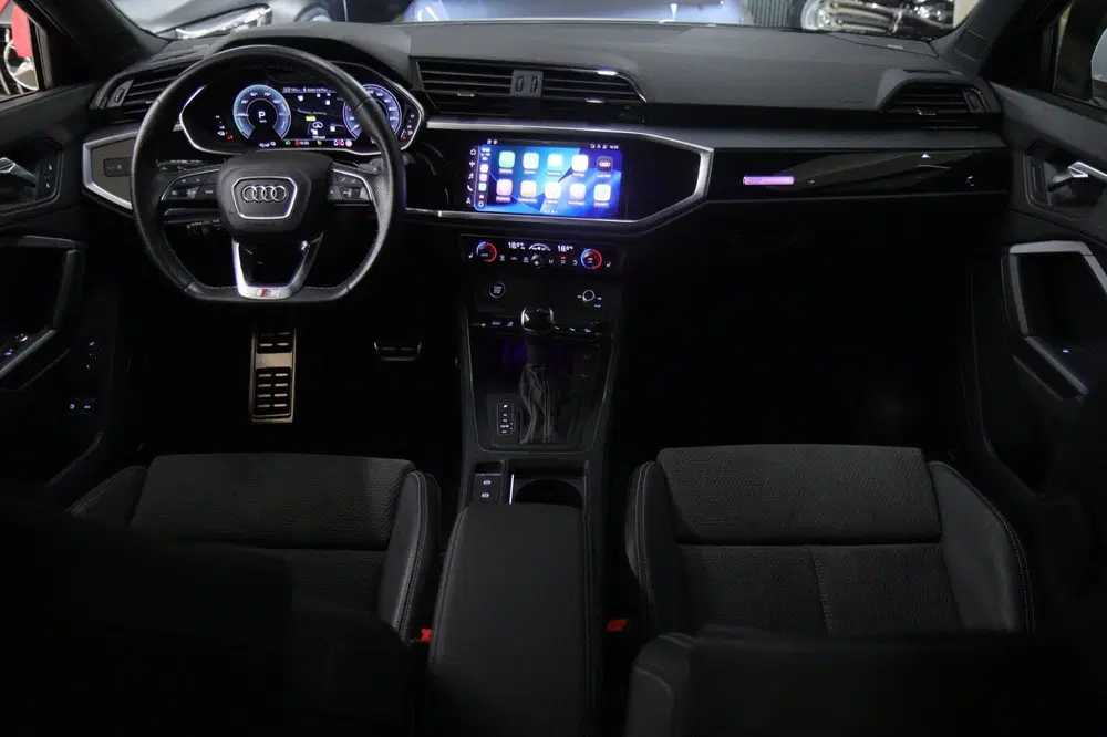Audi Q3 45 TFSI e S Edition 3X S-Line uit 2022, foto 8