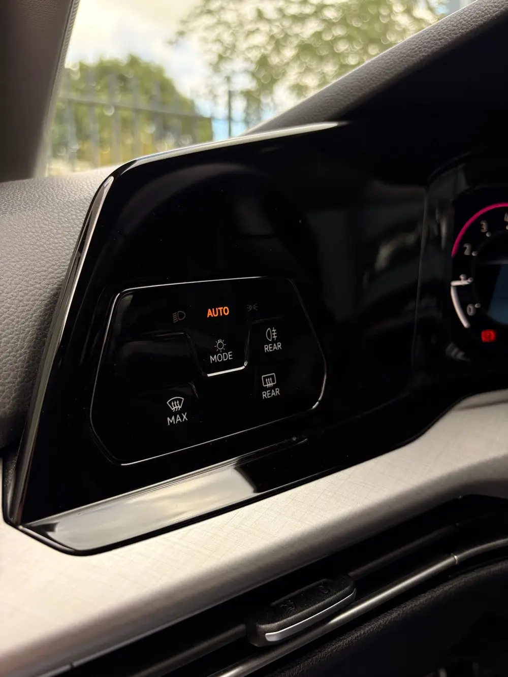 Volkswagen Golf 8 - 1.5 TSI 130pk 2020 Zwart uit 2020, foto 18