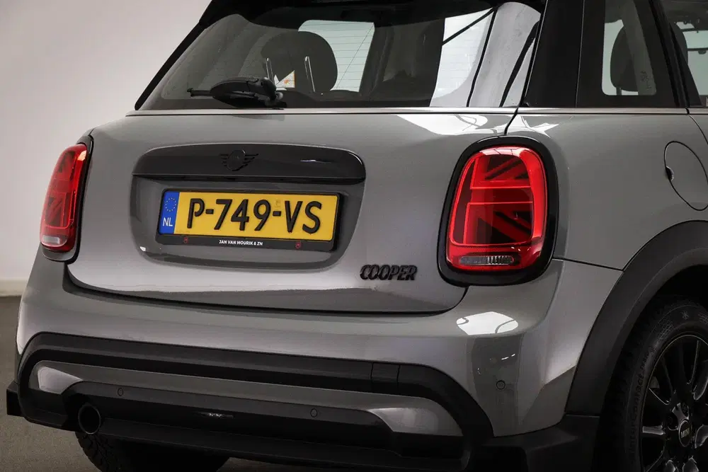Mini Cooper 1.5 Cooper Business Edition uit 2022, foto 20