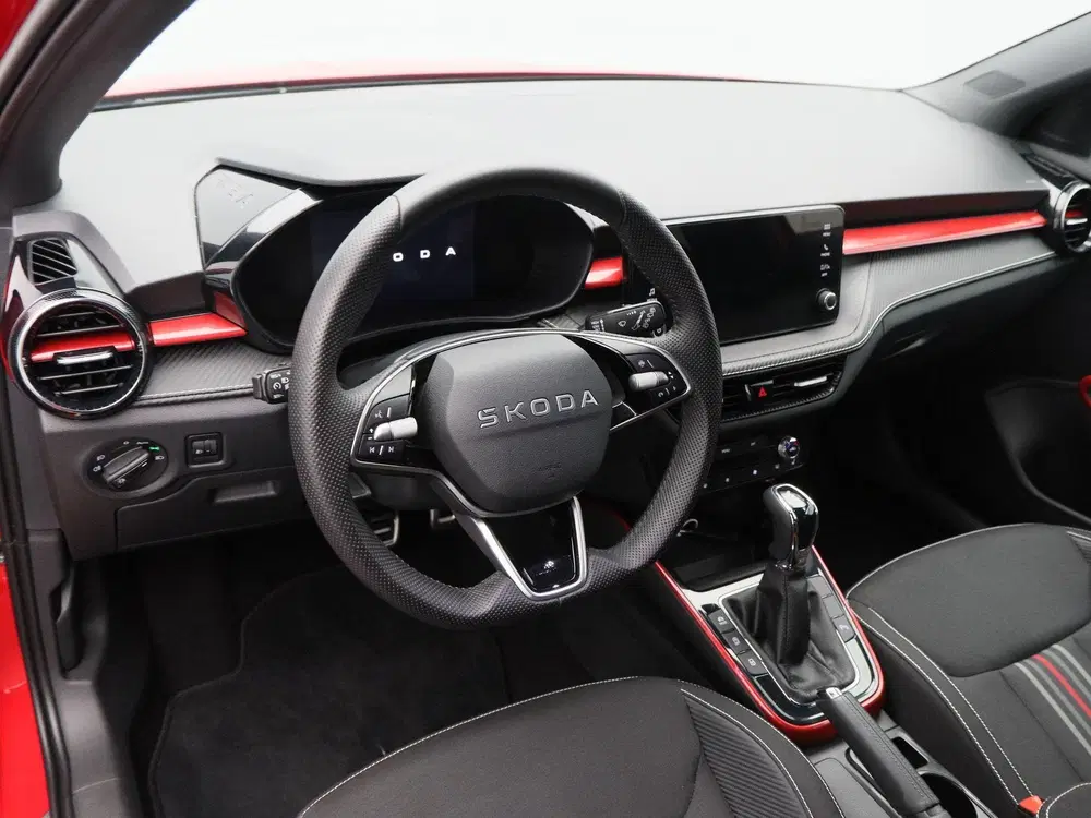 Skoda Fabia 1.0 TSi Monte Carlo 115 Pk Automaat uit 2025, foto 3