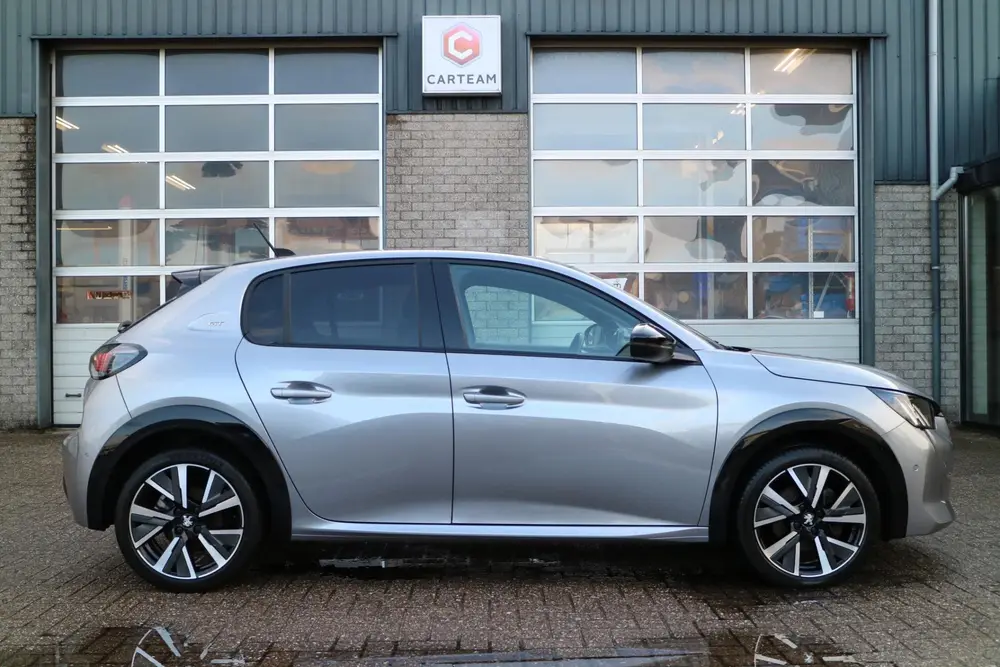 Peugeot 208 1.2 PureTech GT Pack uit 2022, foto 6