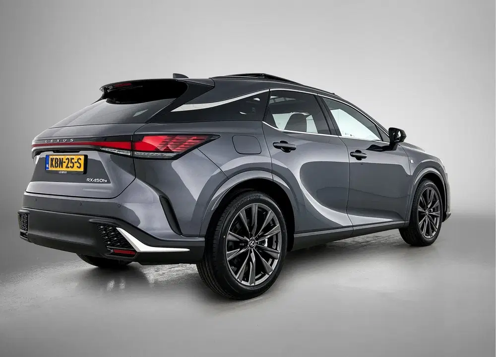 Lexus RX 450h+ Plug-in Hybrid F Sport Design uit 2026, foto 2