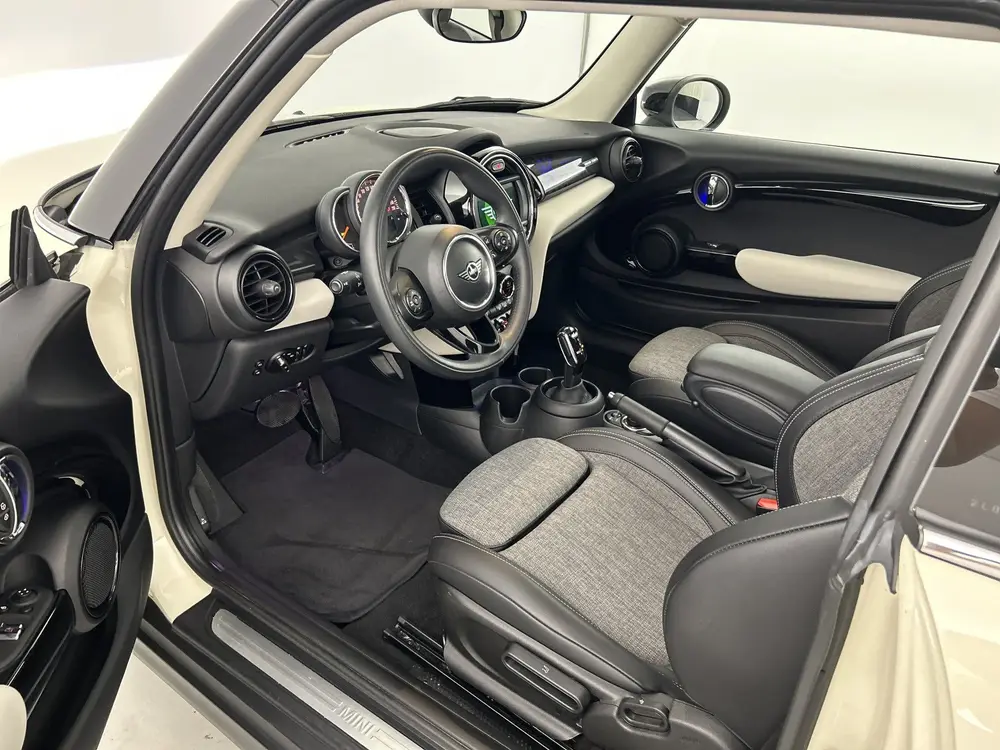 Mini Overig 1.5 136 PK Aut. Heddon Street Ed. Pano-dak/Sport uit 2019, foto 13