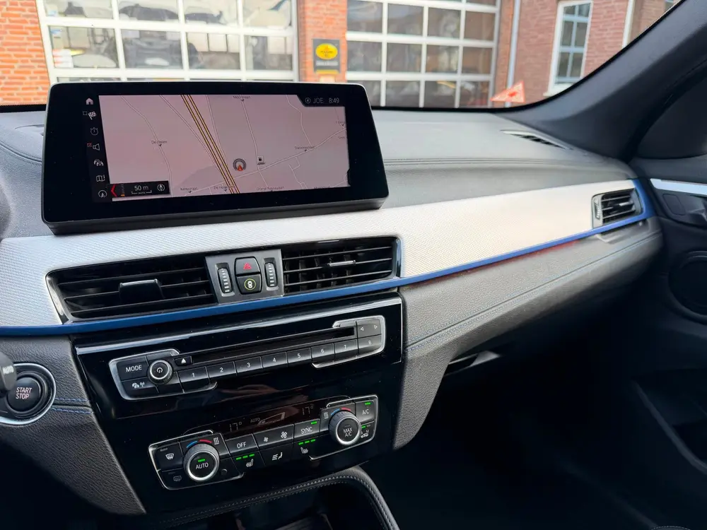 BMW X1 XDrive25e eDrive Edition M Sport uit 2021, foto 11
