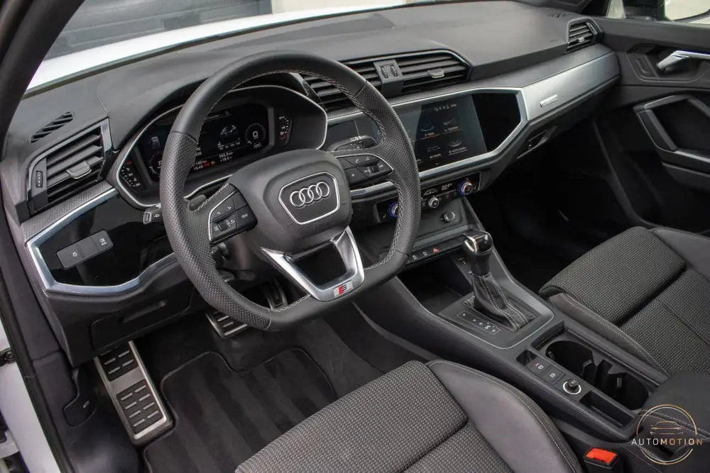 Audi Q3 Sportback 35 TFSI S line PANO CAMERA DODEHOEK CARPLA uit 2021, foto 3