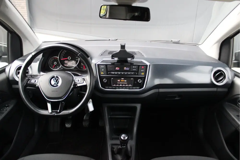Volkswagen Up! 1.0 - Airco Auto - Camera - Stoelverwarming uit 2021, foto 13
