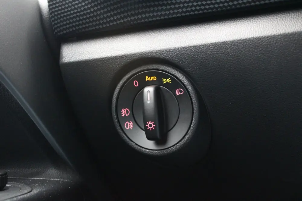 Volkswagen Up! 1.0 - Airco Auto - Camera - Stoelverwarming uit 2021, foto 19