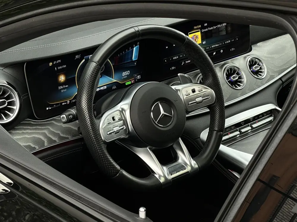Mercedes-Benz AMG GT AMG 43 4MATIC+ uit 2021, foto 9