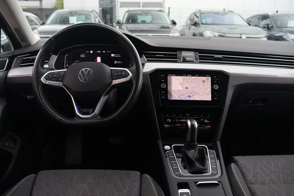 Volkswagen Passat Variant 1.4 TSI PHEV GTE Business | Trekha uit 2022, foto 11