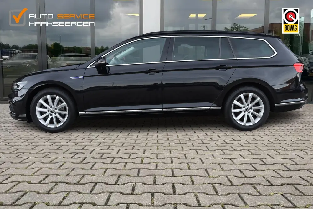 Volkswagen Passat Variant 1.4 TSI PHEV GTE Business | Trekha uit 2022, foto 2