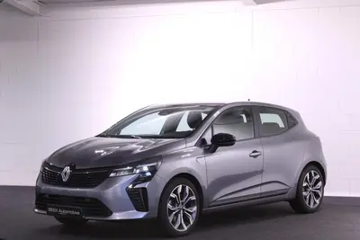 Renault Clio 1.6 E-Tech Full Hybrid 145 evolution uit 2024