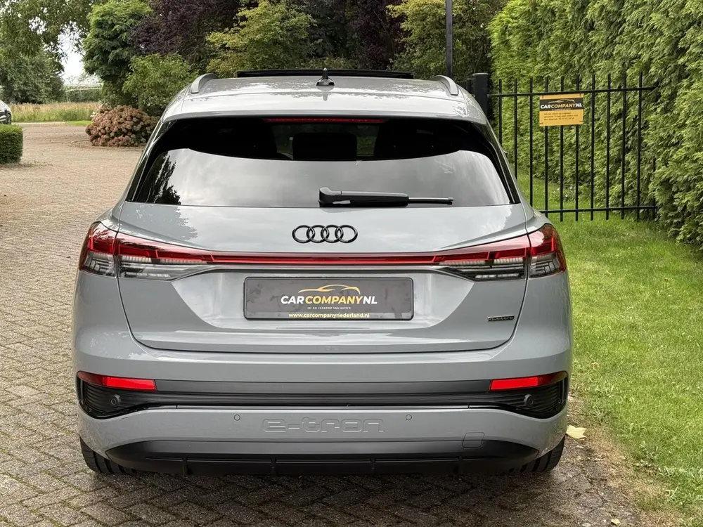 Audi Q4 e-tron 50 uit 2022, foto 12