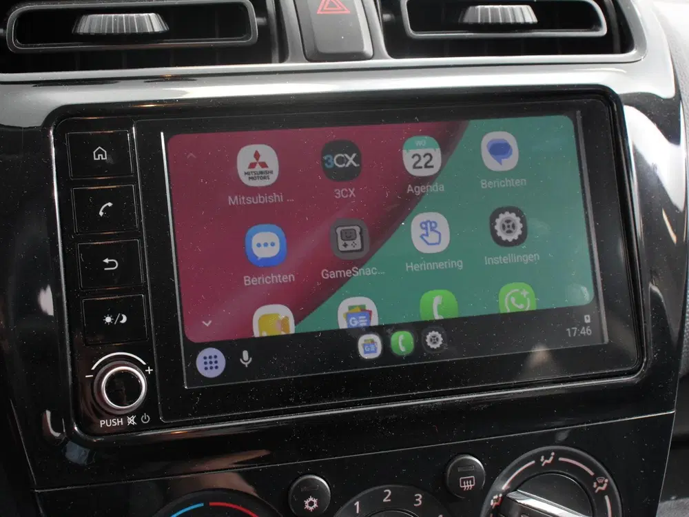 Mitsubishi Space Star 1.2 Connect+ Navigatie Apple Carplay uit 2025, foto 3