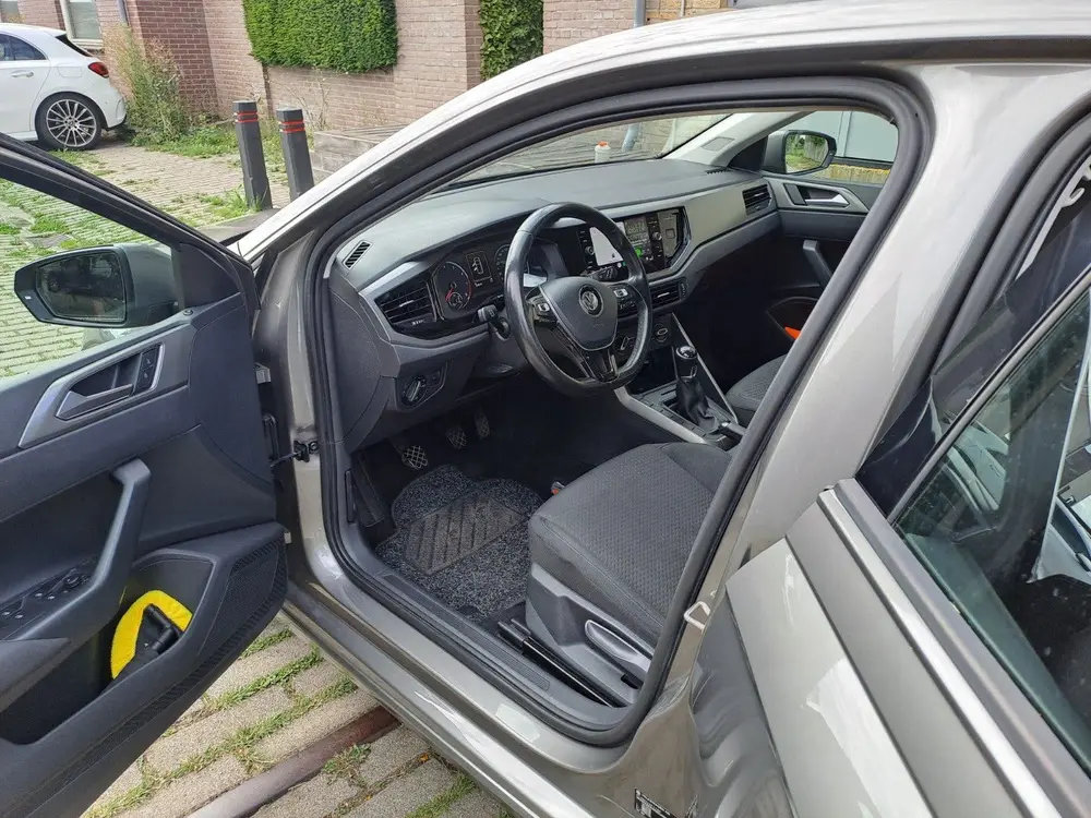 Volkswagen Polo 1.0 TSI 95pk 2019 Grijs, APK tot juli 2027 uit 2019, foto 16