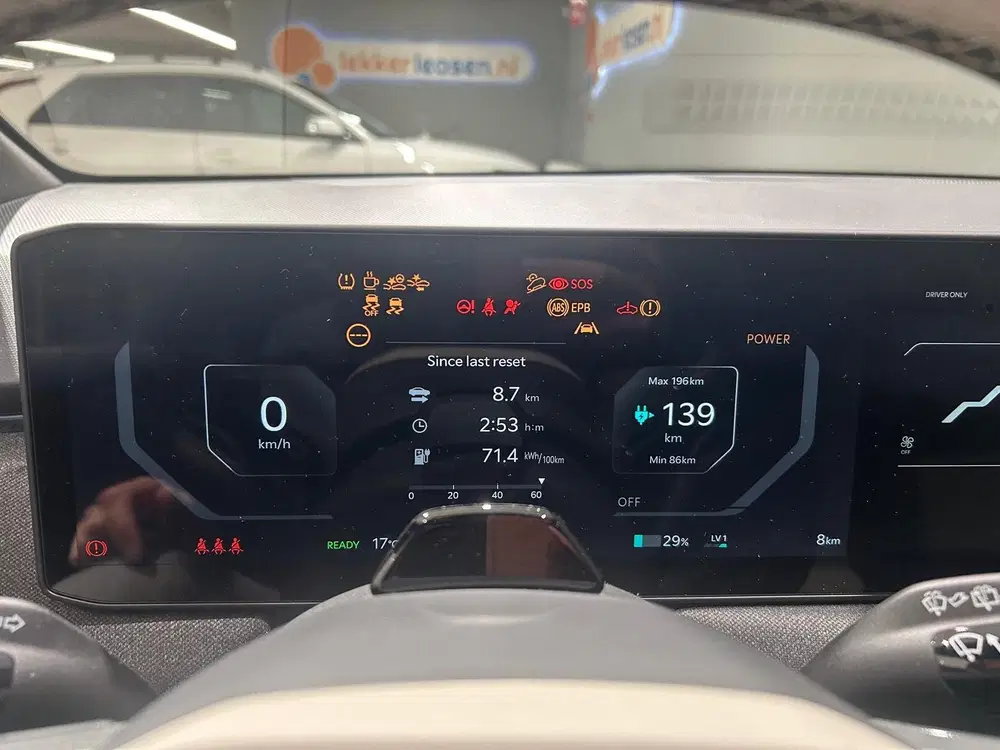 Kia EV3 81 uit 2026, foto 10