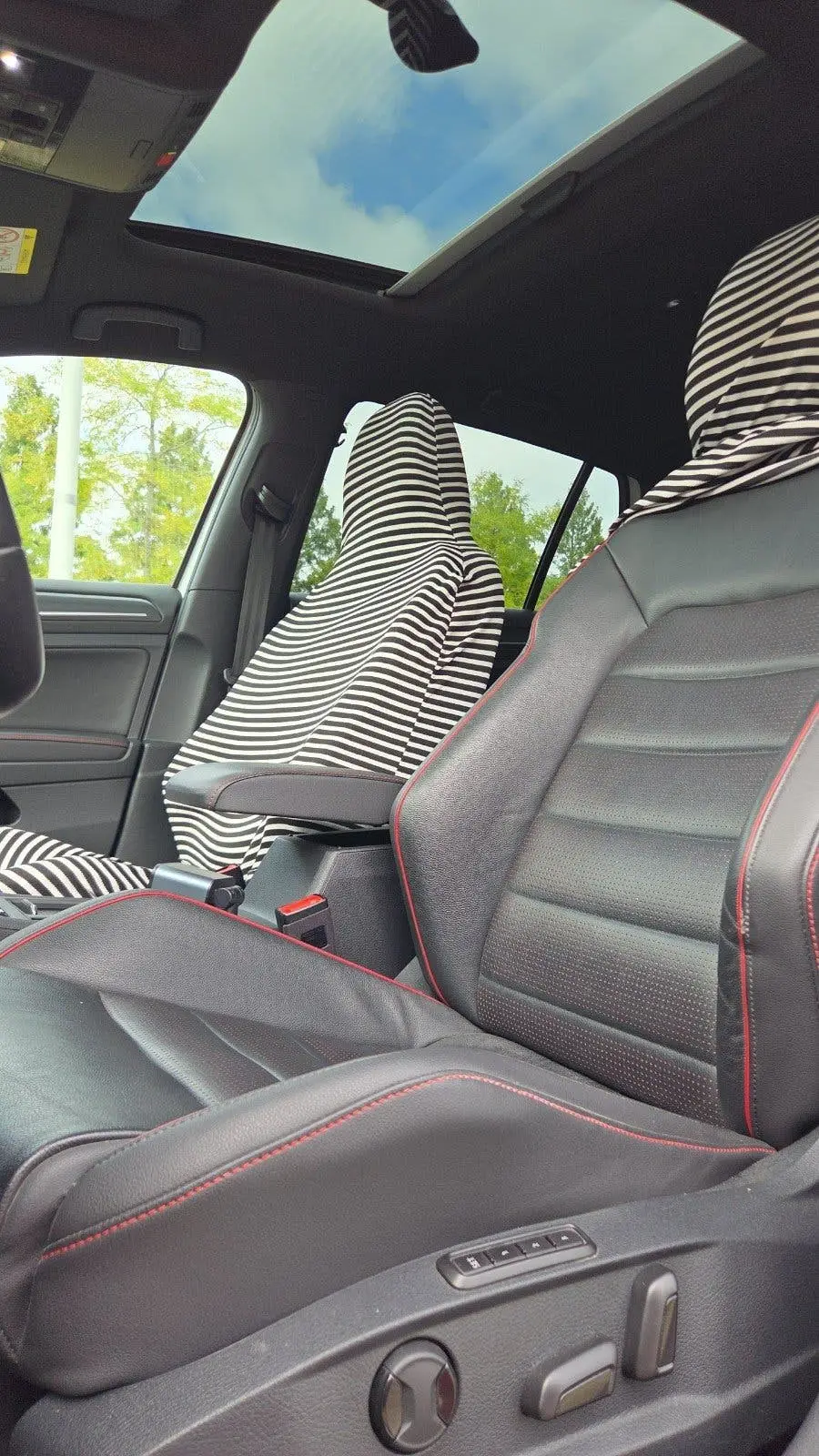 Volkswagen Golf VII Golf 2.0 TSI 245pk Performance uit 2019, foto 11
