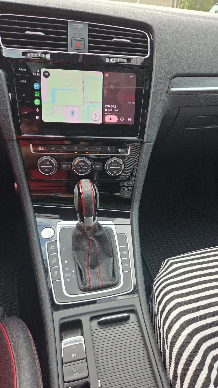 Volkswagen Golf VII Golf 2.0 TSI 245pk Performance uit 2019, foto 9