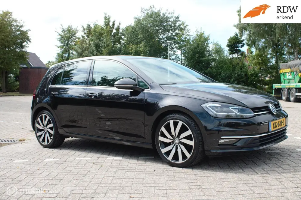 Volkswagen Golf 1.0 TSI Highline Adaptieve koplampen! uit 2019, foto 3
