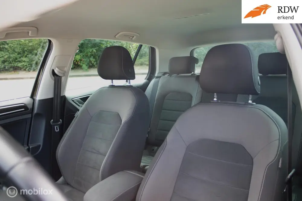 Volkswagen Golf 1.0 TSI Highline Adaptieve koplampen! uit 2019, foto 8