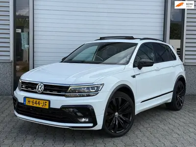 Volkswagen Tiguan 1.5 TSI ACT R-line Pano Xenon org NL uit 2020