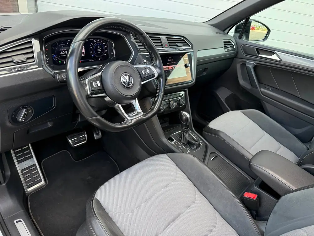 Volkswagen Tiguan 1.5 TSI ACT R-line Pano Xenon org NL uit 2020, foto 10