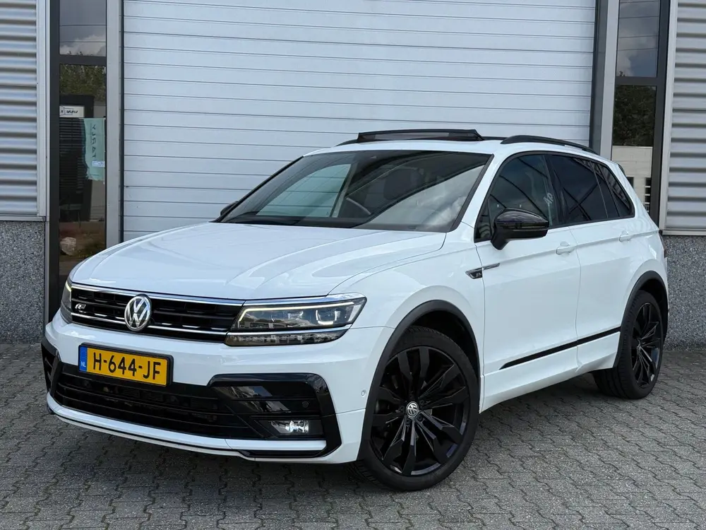 Volkswagen Tiguan 1.5 TSI ACT R-line Pano Xenon org NL uit 2020, foto 2