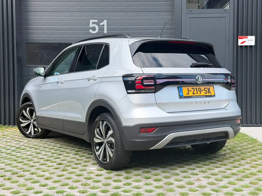 Volkswagen T-Cross 1.0 TSI Life | Carplay | LaneAssist | ACC uit 2020, foto 2