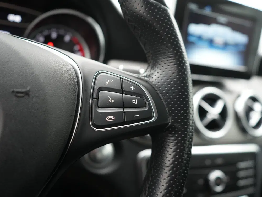 Mercedes-Benz GLA GLA 180 Premium Plus uit 2019, foto 17