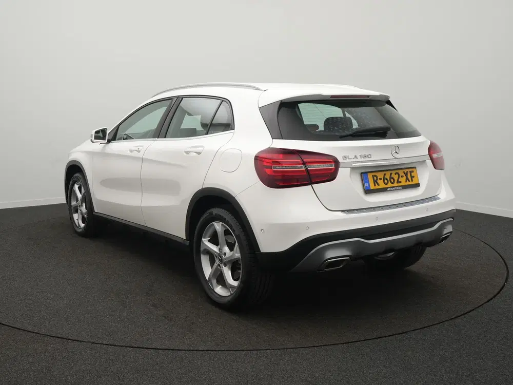 Mercedes-Benz GLA GLA 180 Premium Plus uit 2019, foto 3