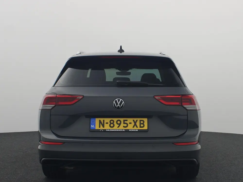 Volkswagen Golf Variant 1.5 eTSI Life Business AUTOMAAT / TR uit 2022, foto 16