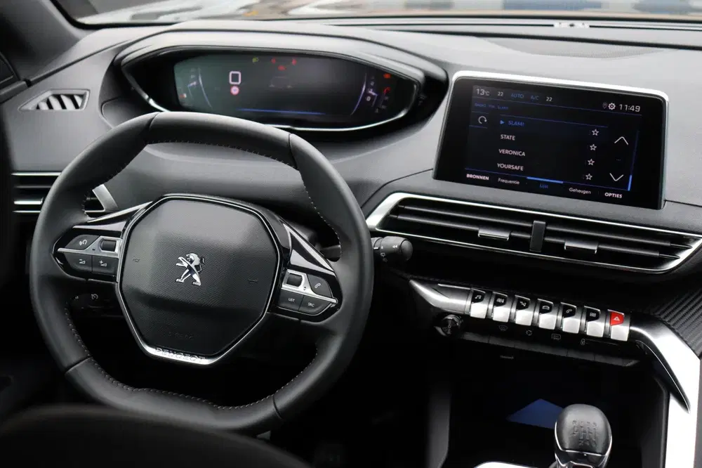 Peugeot 5008 orgNL camera afn. uit 2024, foto 14