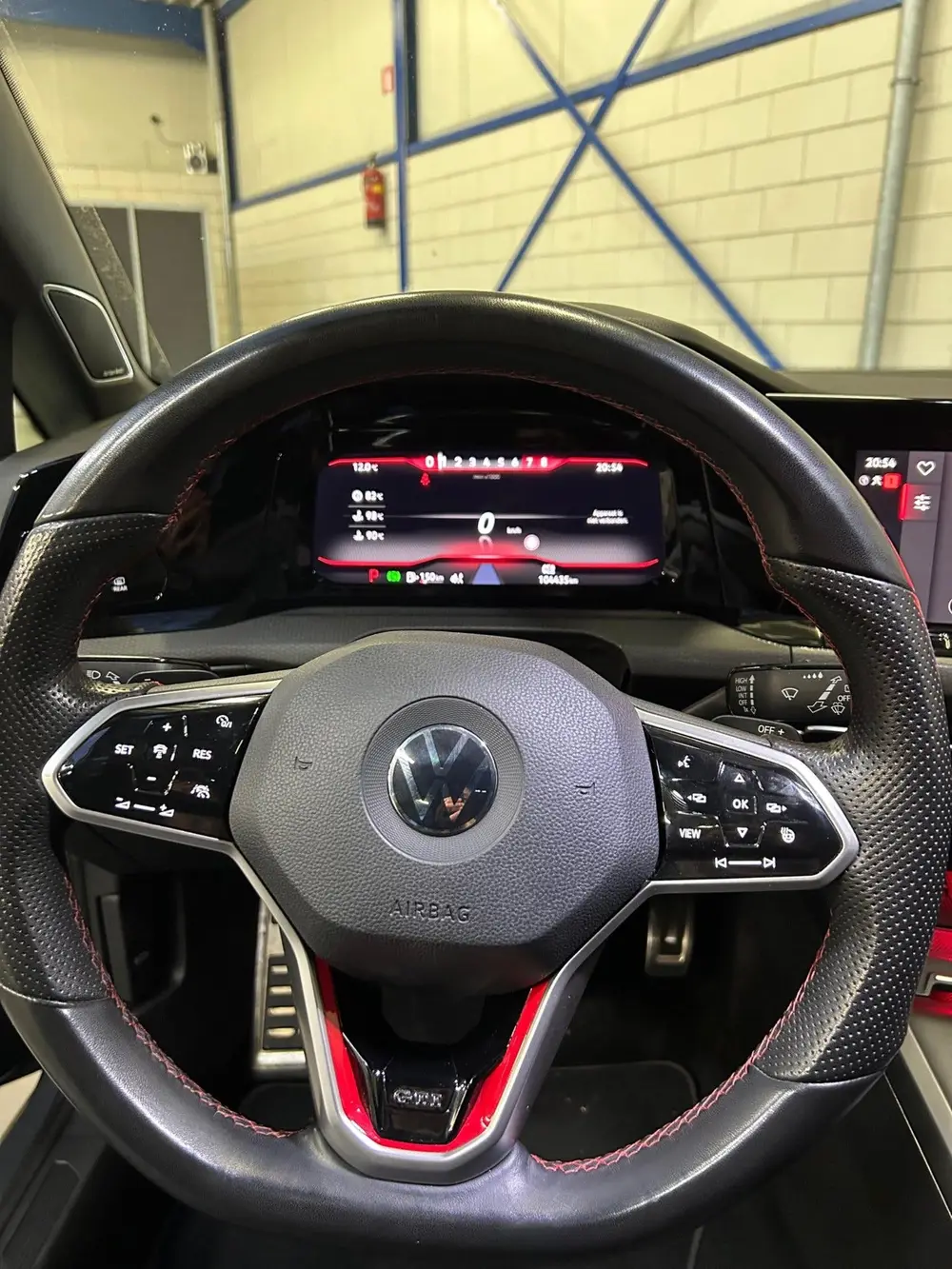 Volkswagen Golf 2.0 TSI GTI Pano uit 2021, foto 10
