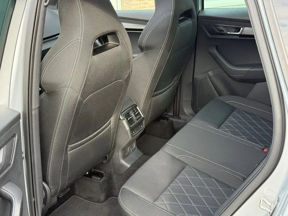 Skoda Karoq 1.5 TSI ACT Sportline Business Trekhaak uit 2022, foto 12