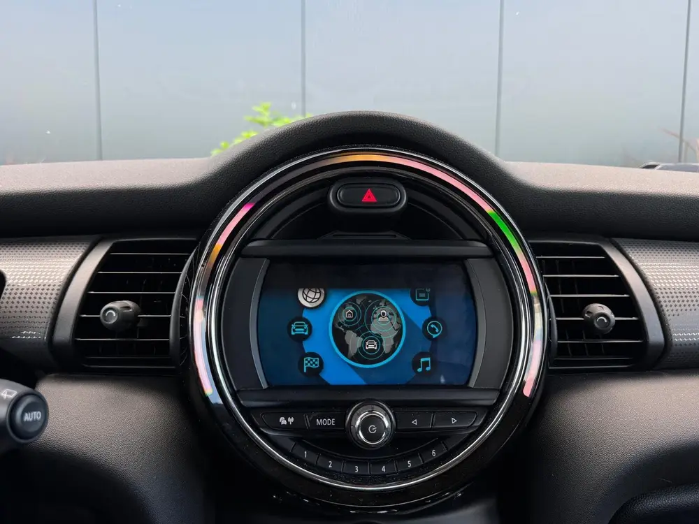 Mini 5-Deurs 1.5 Cooper Business Edition ORG NL | SPORTVELGE uit 2019, foto 12