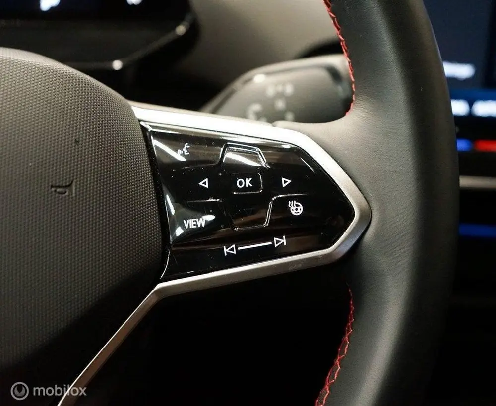 Volkswagen ID.5 GTX 4MOTION 79 kWh, trekhaak, massage uit 2024, foto 14