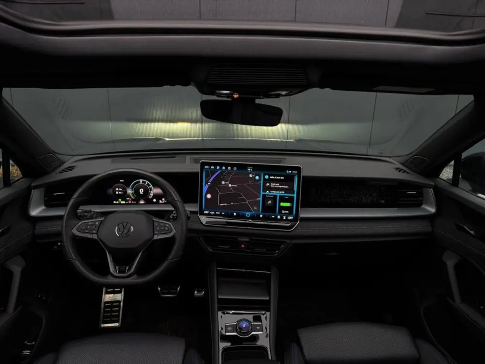 Volkswagen Tayron 1.5 eHybrid R-Line Edition | Pano | Leder uit 2025, foto 2