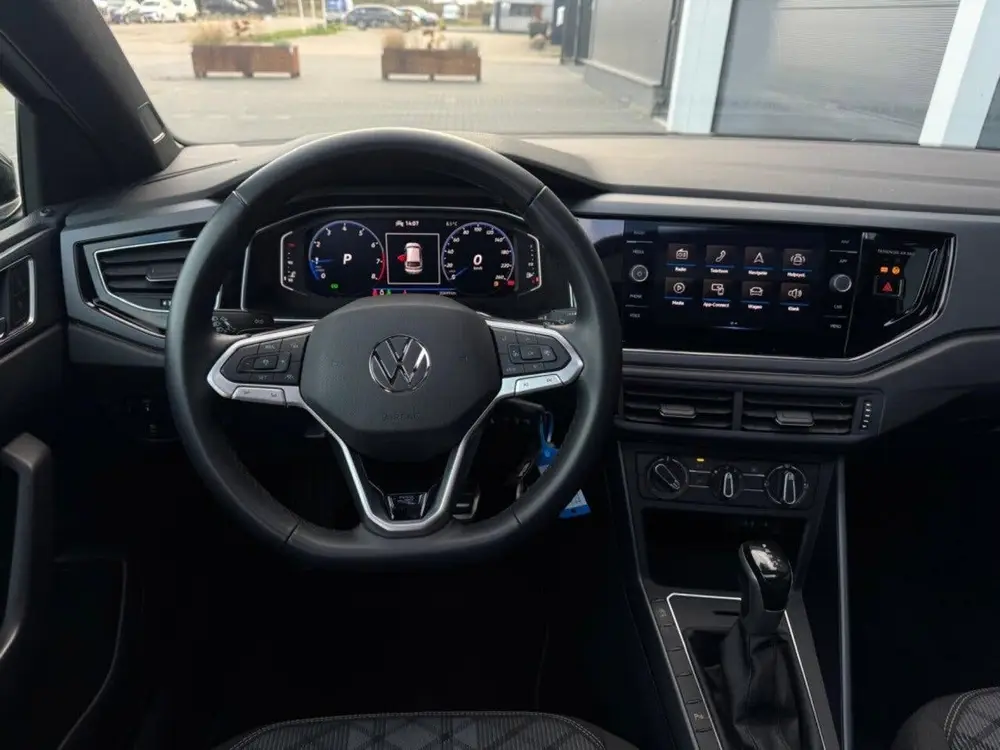 Volkswagen Taigo 1.0 TSI 3x R-Line | Pano | Digital Dash | A uit 2024, foto 12
